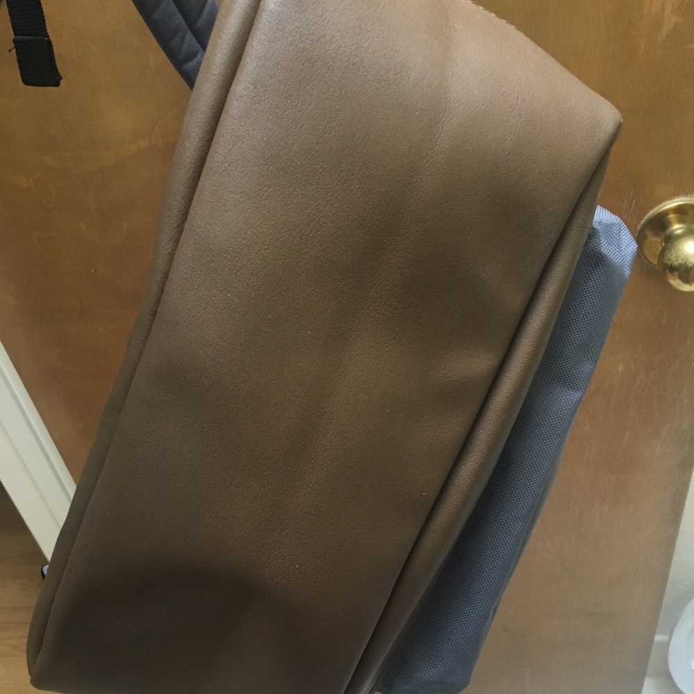 Grey Backpack - Picture 5 of 15